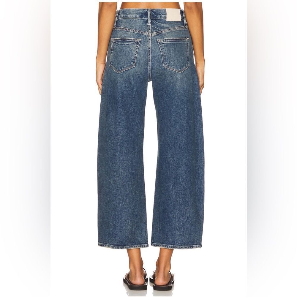 PAIGE Arellia Ankle Barrel Leg Jeans in Stones - Picture 5 of 11